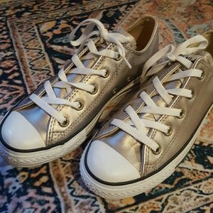 Metallic Gold All-star Converse